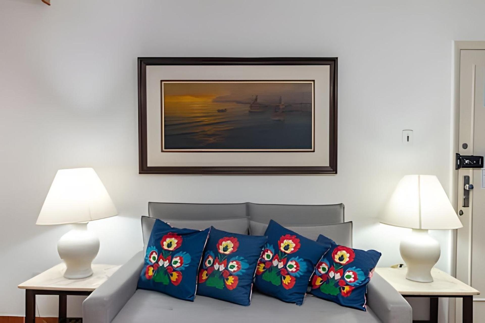 Apartamento De Copacabana Com Vista O Cristo *