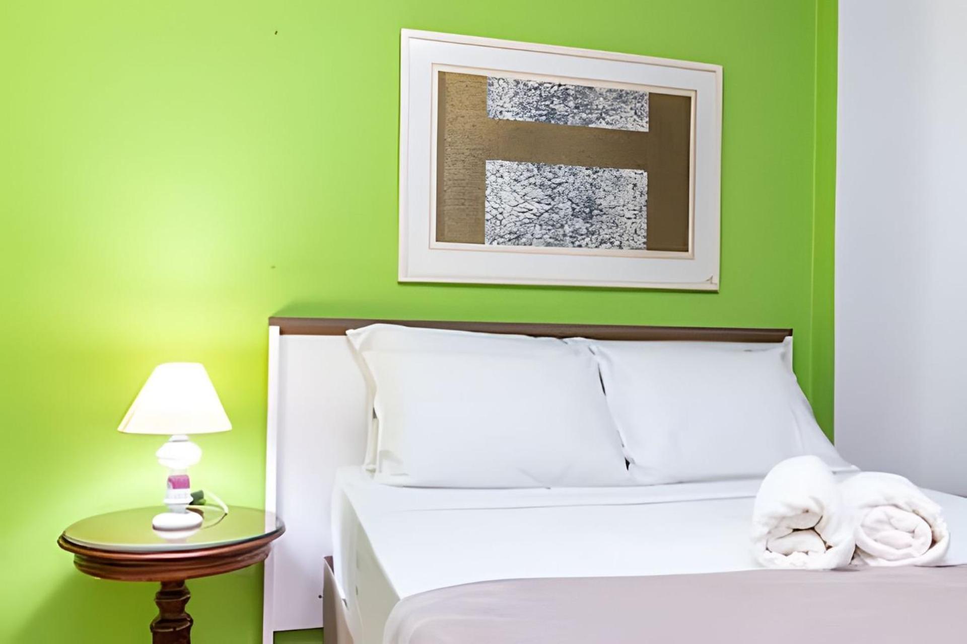 Apartamento De Copacabana Com Vista O Cristo *